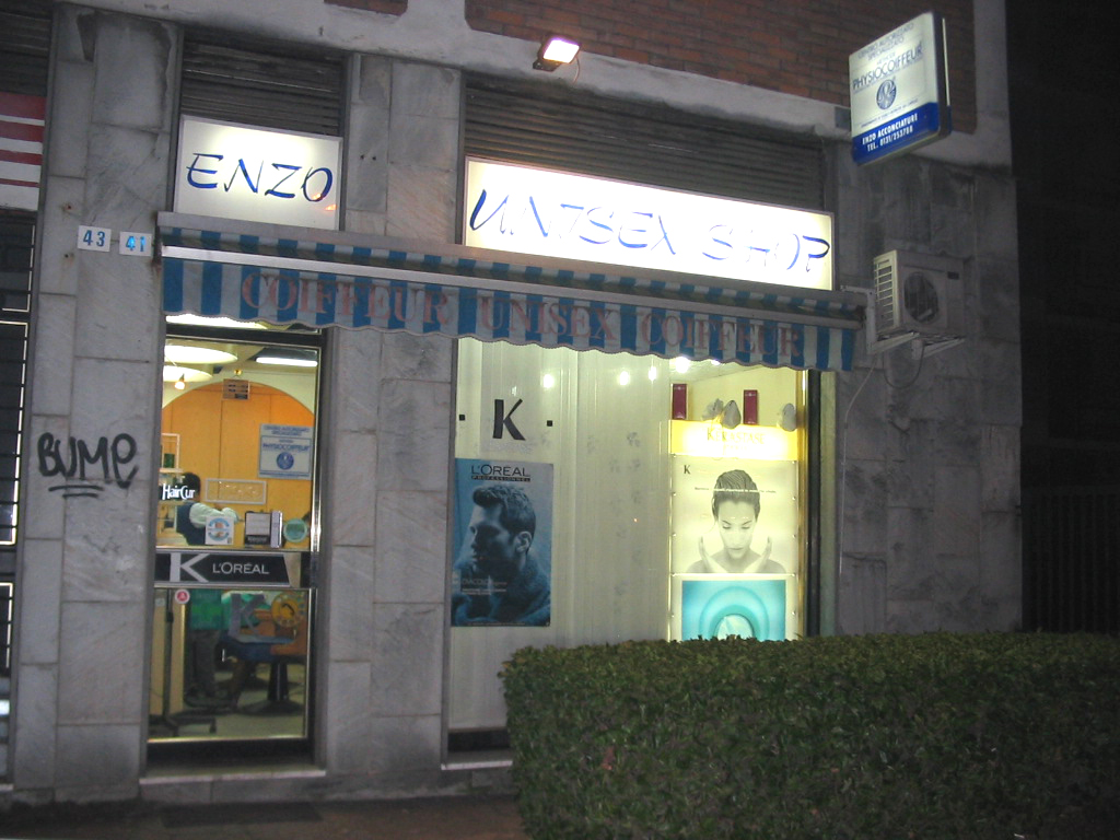 Unisex Store 111